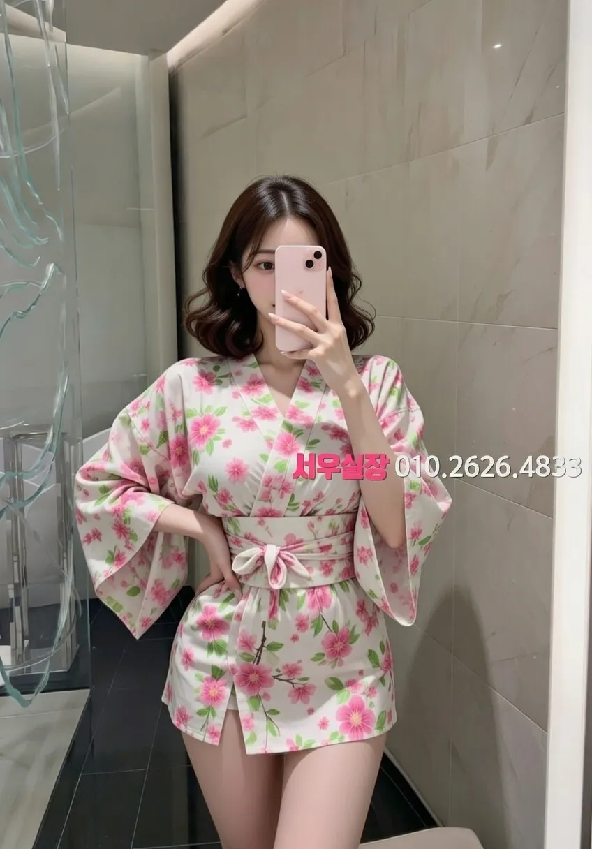 창원 란제리룸 프리미엄 라인업 4번 프로필